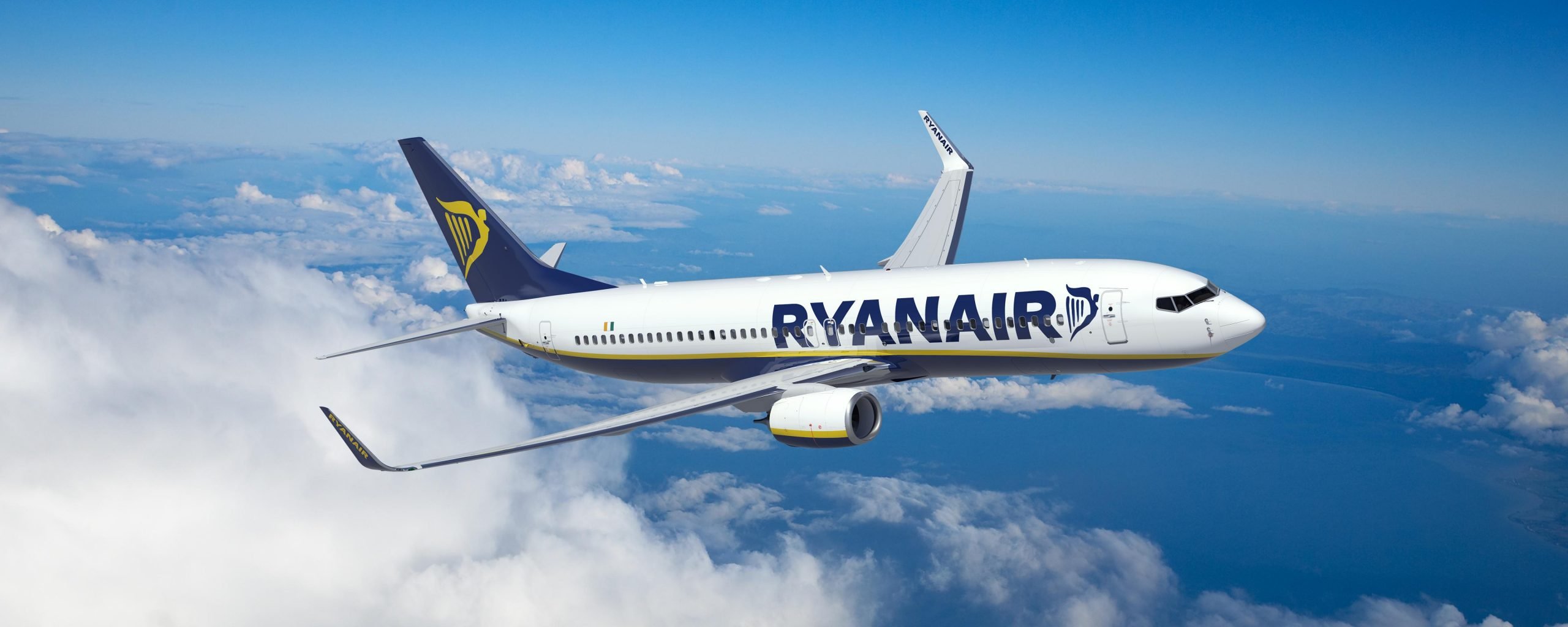 Un aereo Ryanair in volo