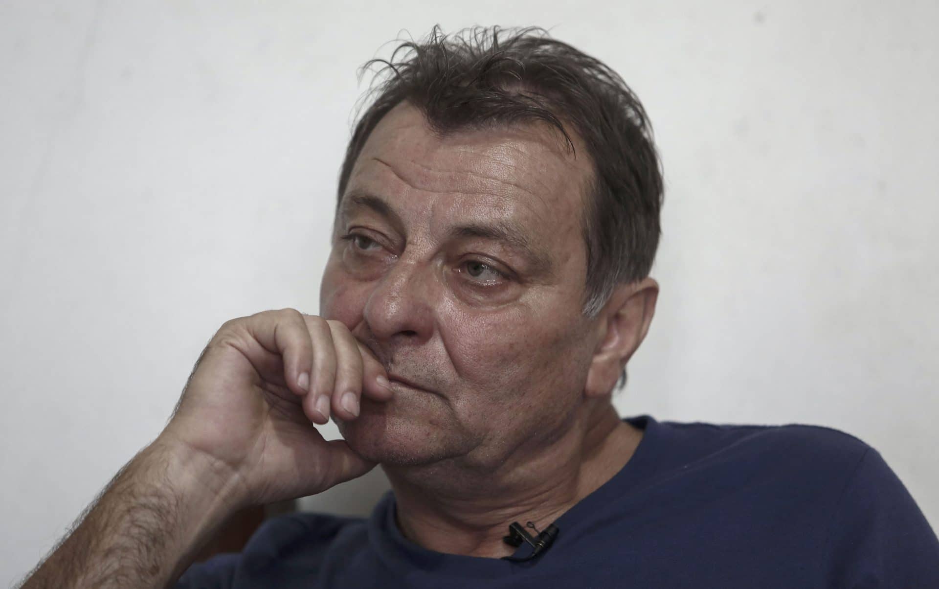 Cesare Battisti in sciopero della fame, l’avvocato : “Si sta lasciando morire”