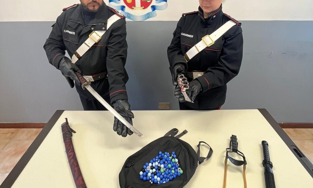 Boccea, Carabinieri bloccano filippino con una Katana