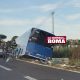 Roma, Autobus del Cotral esce fuori strada sul Raccordo Anulare